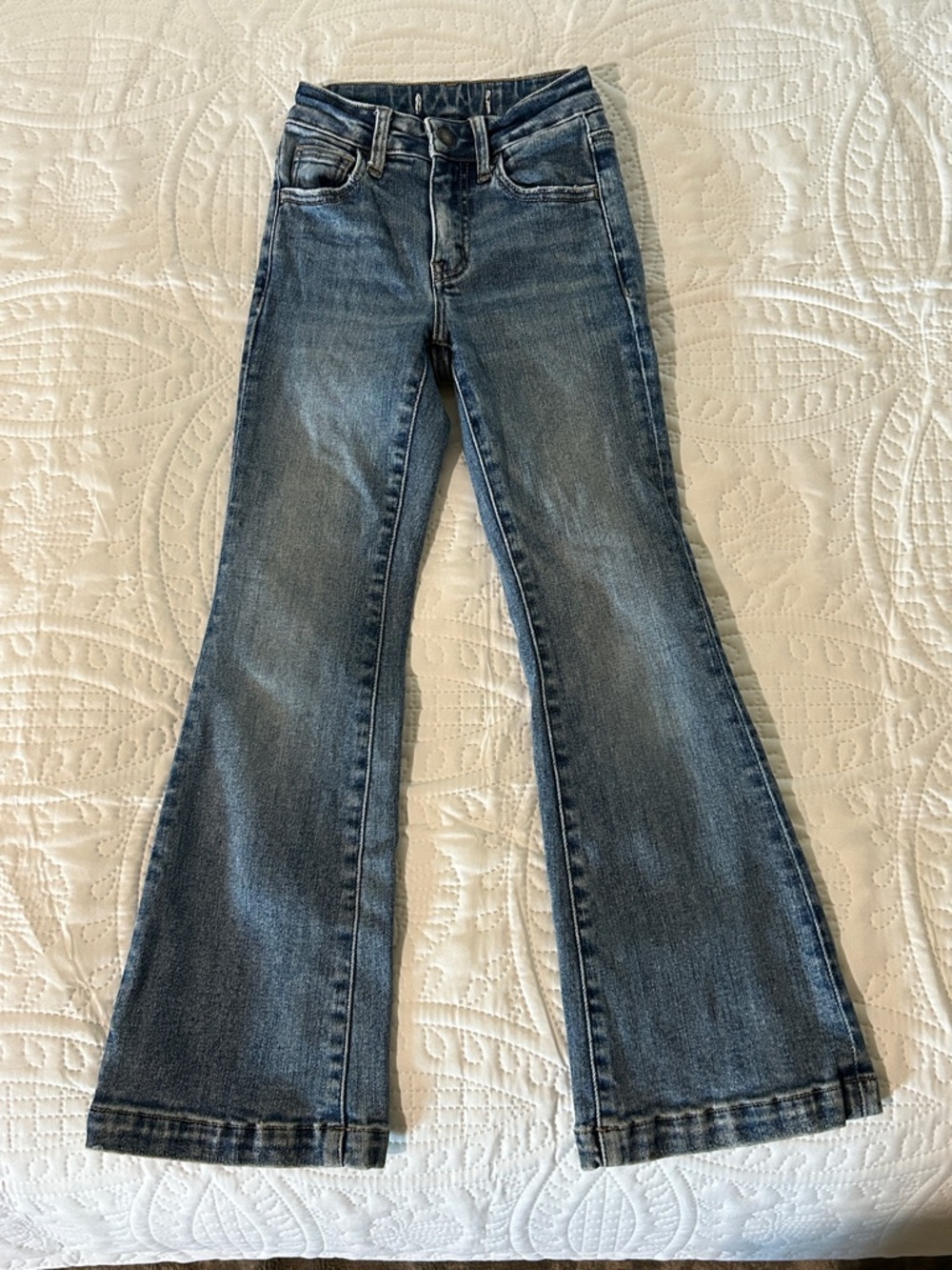 Flying Monkey kids Flare Jeans in Medium Blue Wash Sz: 6